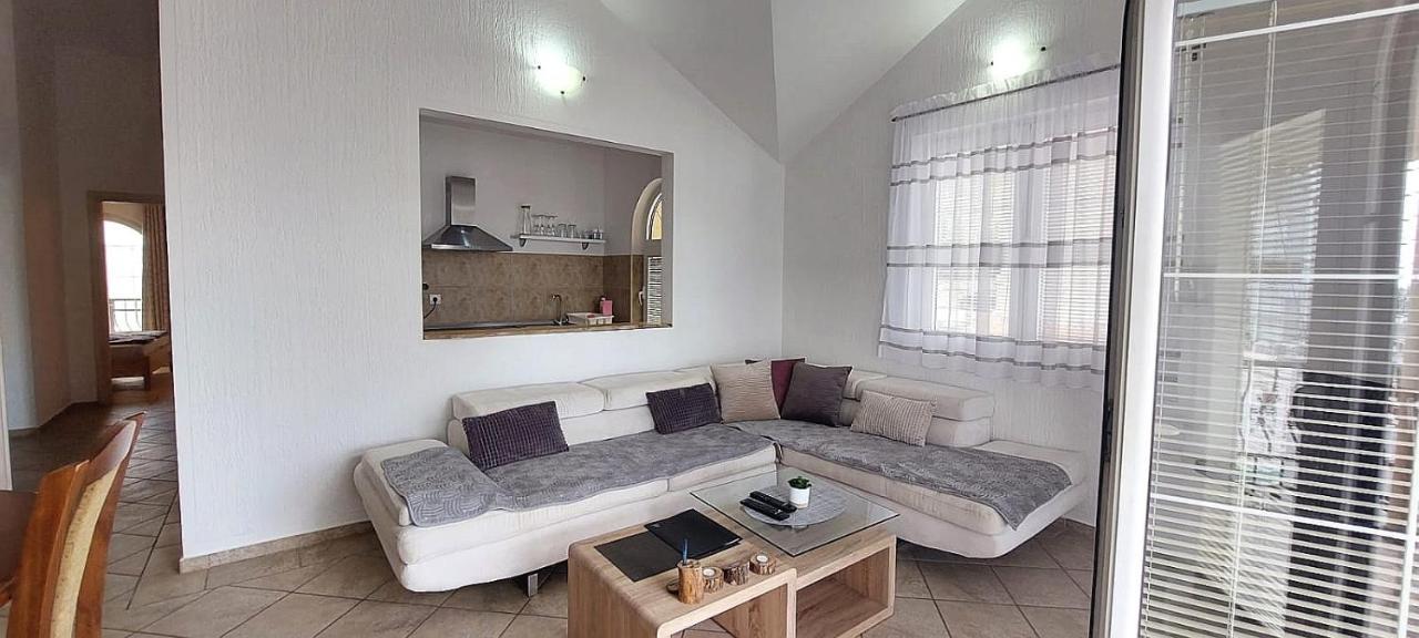 D & S Family Apartment Budva